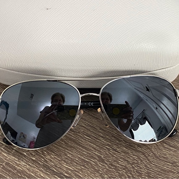 Michael Kors Sunglasses - Picture 11 of 16